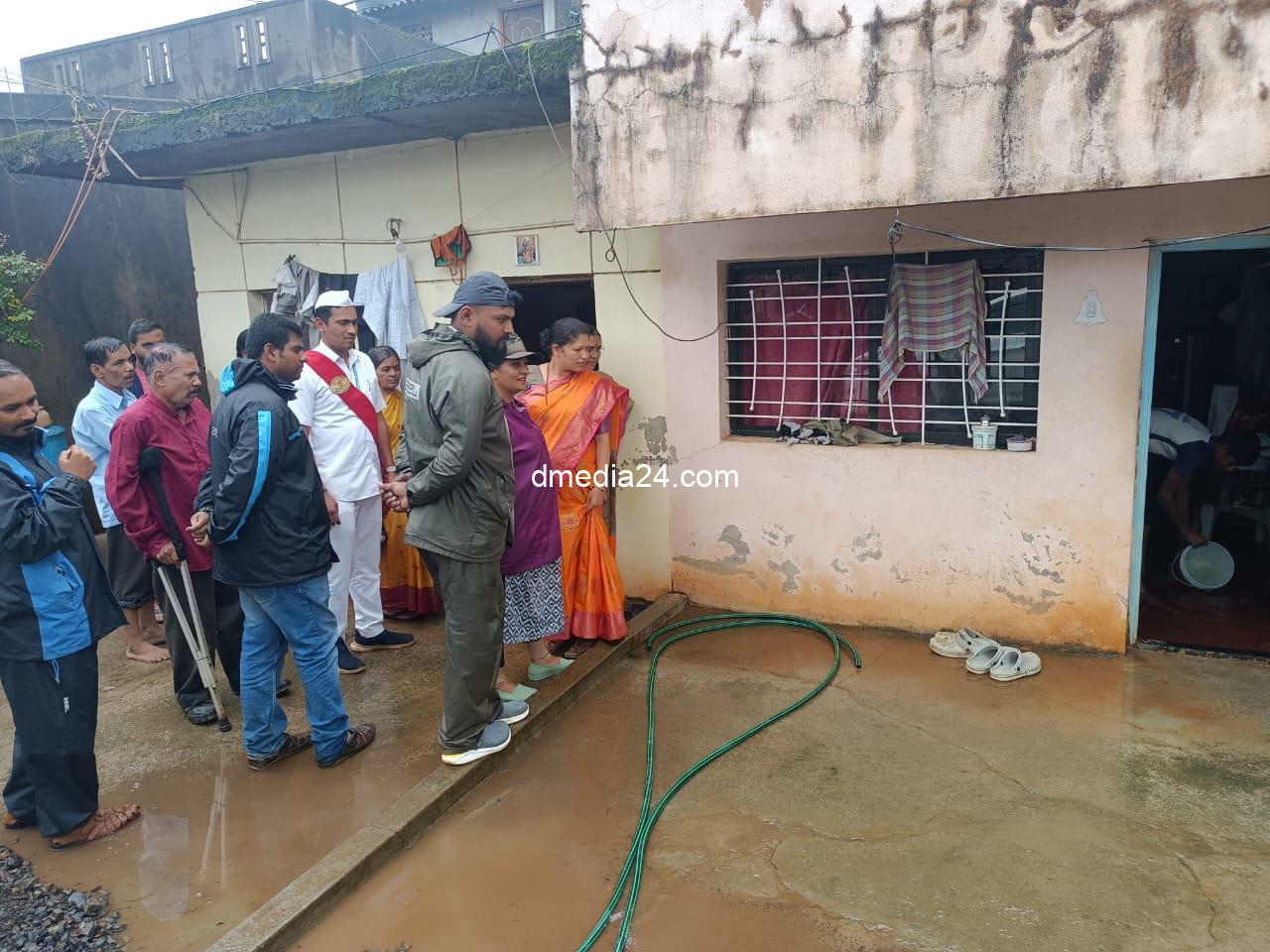 *महापौर व उपमहापौर शहराच्या विविध भागात भेट देऊन अधिकाऱ्यांसह केली पाहणी*