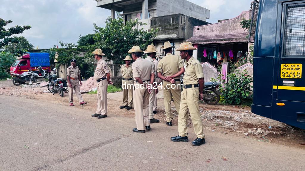 *कित्तूर राणी चन्नम्मा यांचा पुतळा बसवण्यावरून वाद : गावात कडेकोट पोलीस बंदोबस्त*