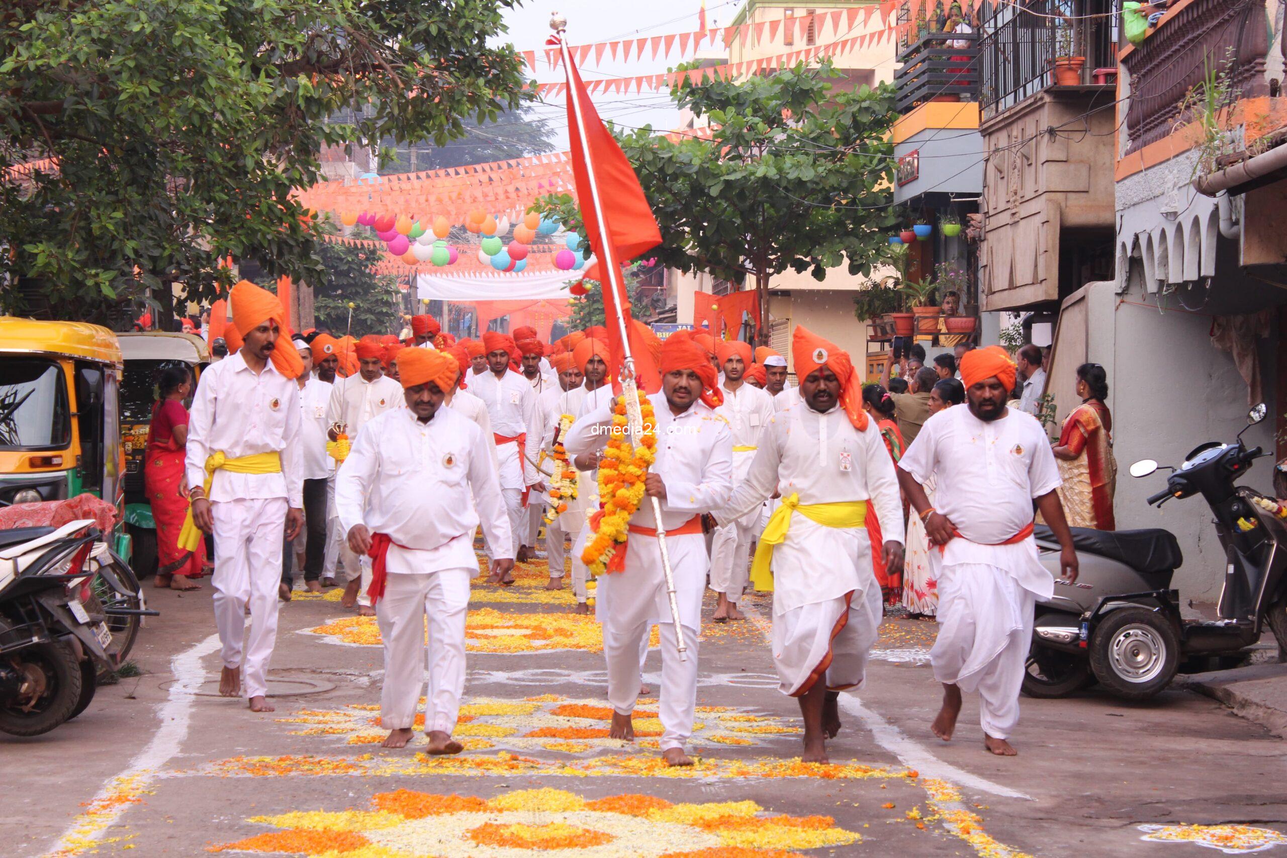 *दुसऱ्या दिवशीच्या दौडला चनम्मा सर्कल येथून झाली सुरुवात*